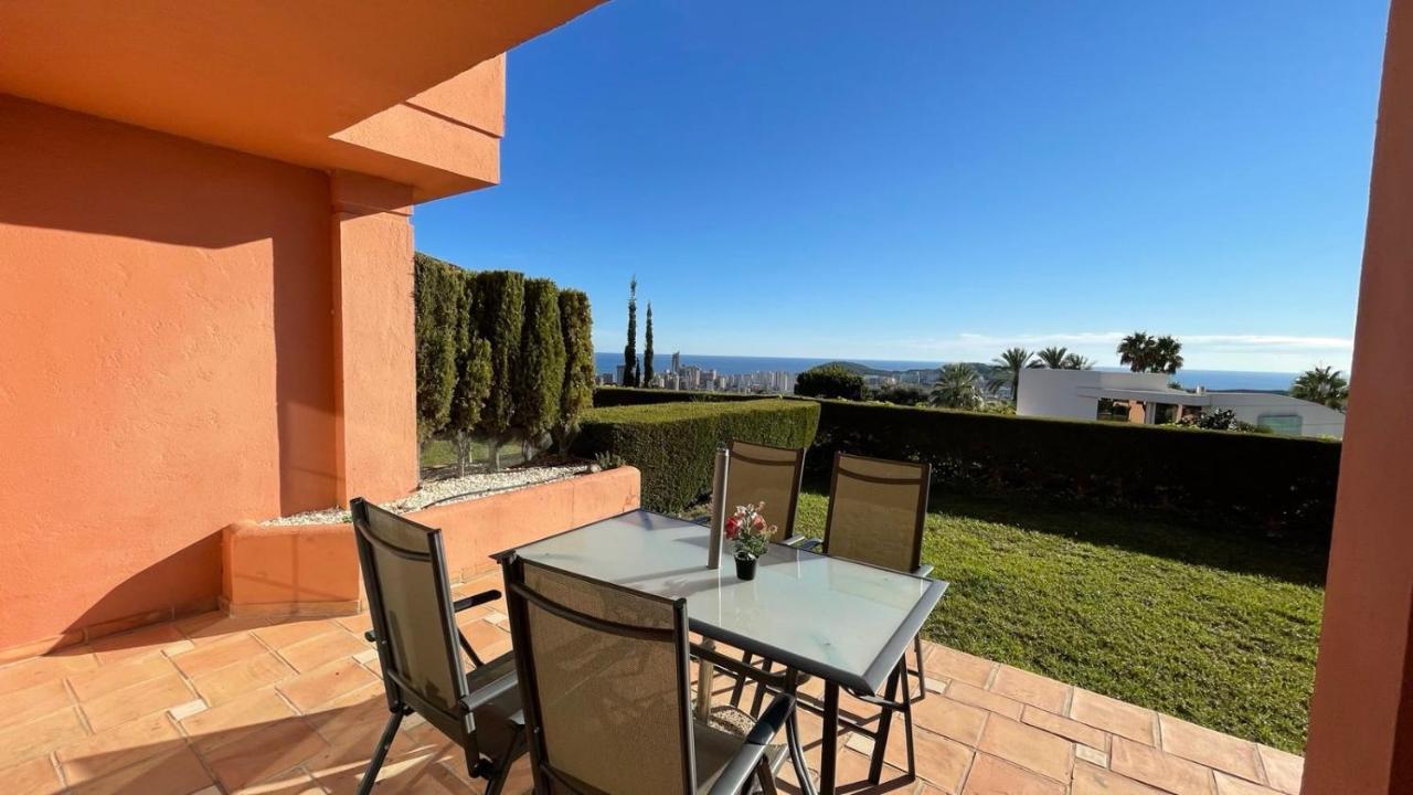 Luxyry Apartament Benidorm فينيسترات المظهر الخارجي الصورة